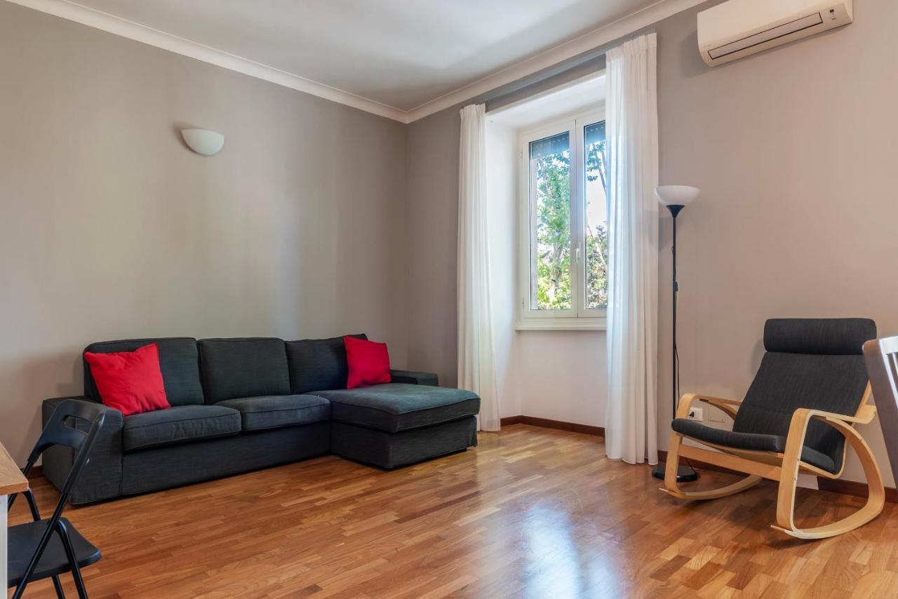 Rione Prati Comfy Apartment روما المظهر الخارجي الصورة