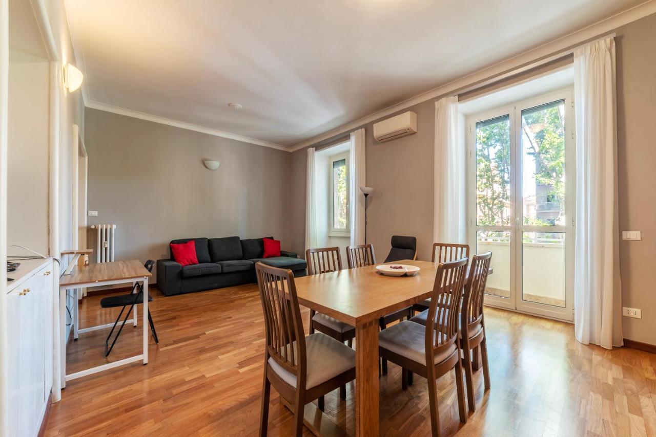 Rione Prati Comfy Apartment روما المظهر الخارجي الصورة