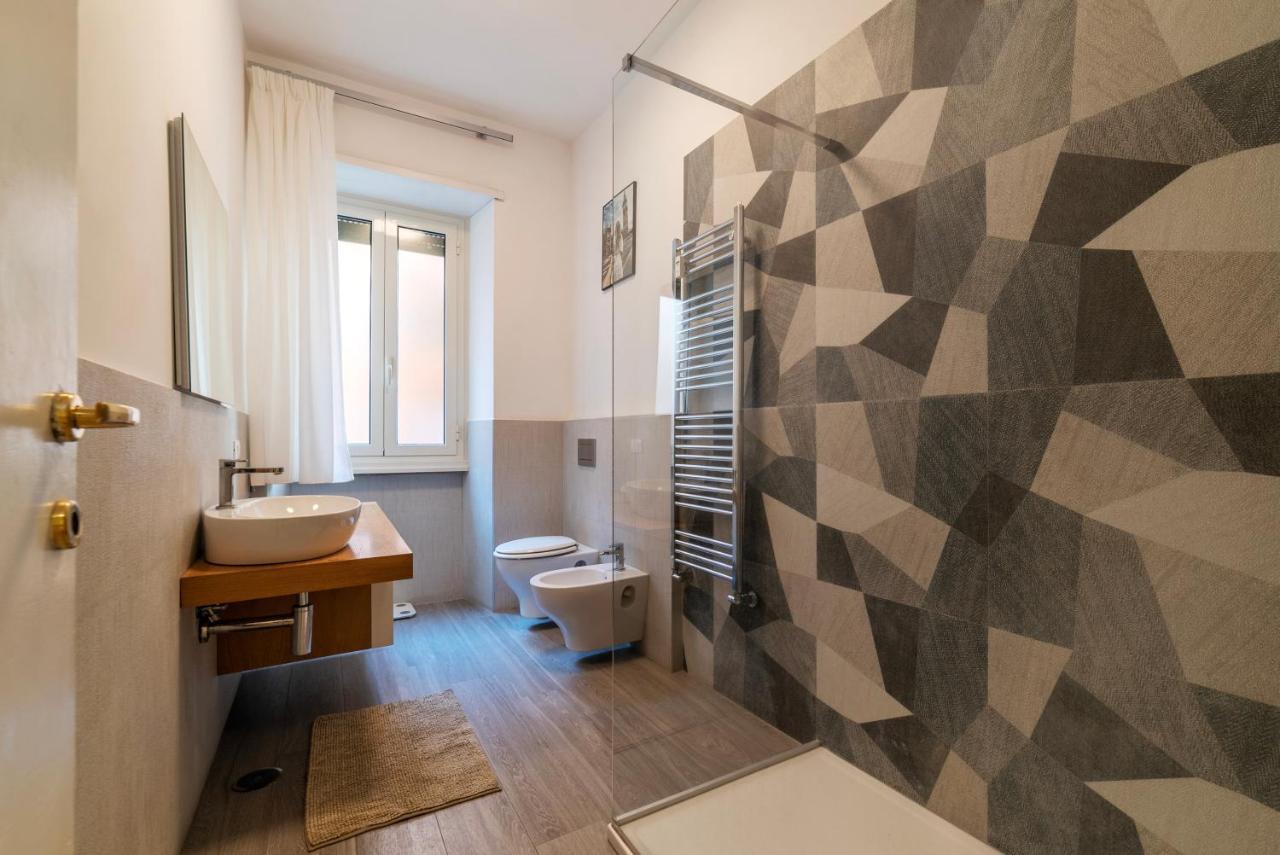 Rione Prati Comfy Apartment روما المظهر الخارجي الصورة